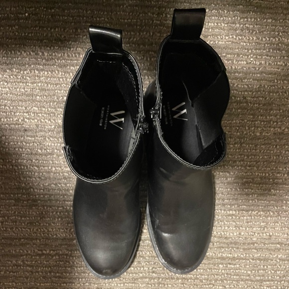 Faux Leather Chelsea Boot - Picture 2 of 6